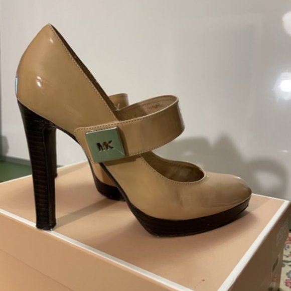 MICHAEL Michael Kors Davenport Mary Janes, Patent Leather, Size 8 - Picture 14 of 16